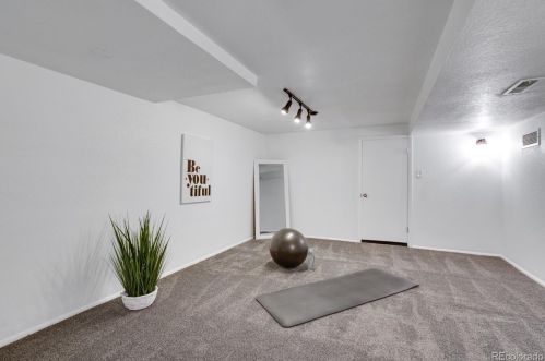 2310 Jamaica St, Denver CO  80010-1253 exterior