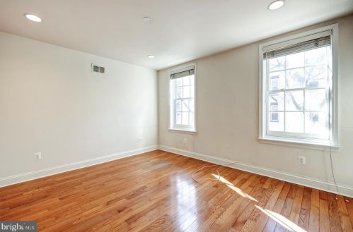 423 16 St, Philadelphia PA  19146-1657 exterior