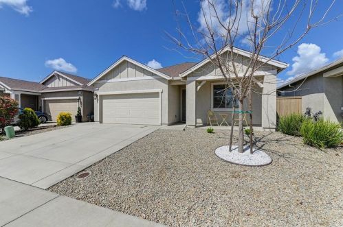 5712 Freestone Dr, Arboga CA  95901-8701 exterior