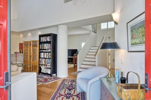 4968 Lerkas Way, Oceanside, CA 92056-7428