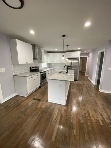 656 Cedar Ave, Atlanta GA  30318-6227 exterior