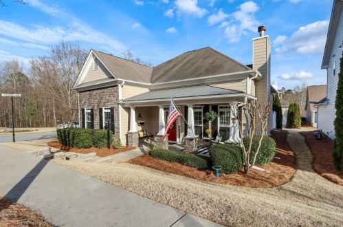 454 Cypher Dr, Suwanee, GA 30024-8775