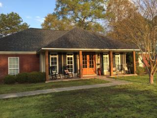 408 Cherry St, Old Milo, AR 71646-3210