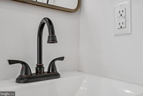 741 Marion St, Lancaster PA  17602-3114 exterior