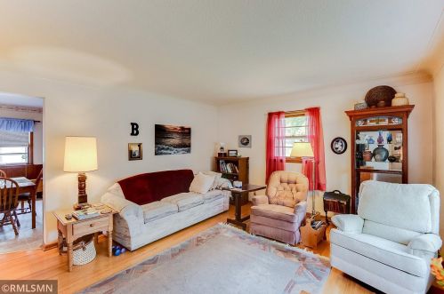 385 3rd Ave, Saint Paul MN  55112-7844 exterior