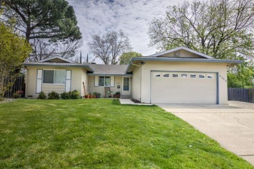 8220 Sanwood Ct, Citrus Heights, CA 95662-3134