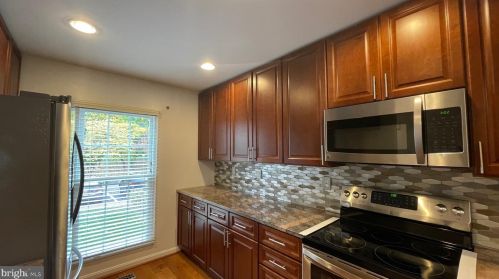 3506 Childress Ter, Burtonsville MD  20866-2016 exterior