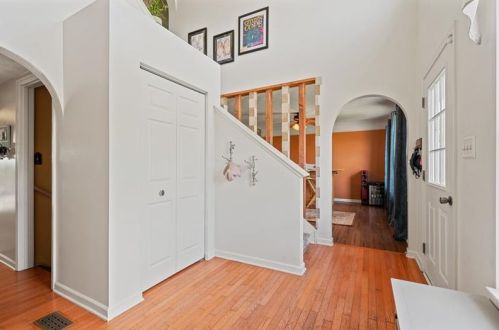 316 Greenfield Dr, Noblestown, PA 15071-1728