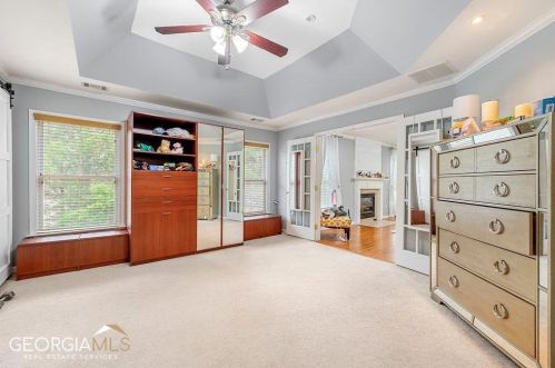 1435 Lakeboat Way, Atlanta GA  30331-8913 exterior