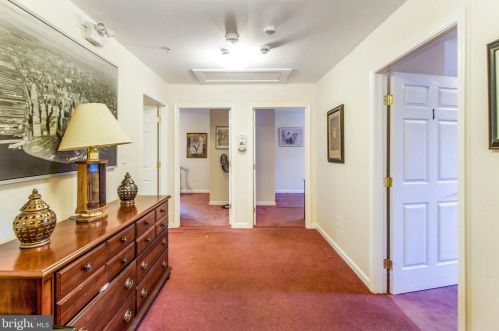 12606 Meadowood Dr, Silver Spring MD 20904-2928 exterior