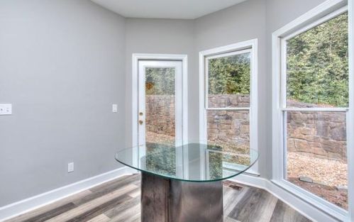 1 Frst Rdg Ct, Atlanta GA  30350-1802 exterior