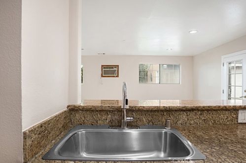 3139 Tyler Ave, Anaheim CA  92801-6039 exterior