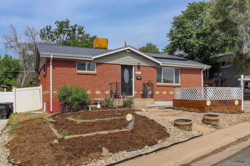 871 Winona Ct, Denver, CO 80204-2821