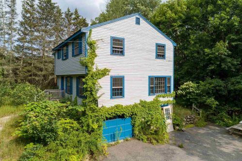 5 Squamscott Rd, Stratham, NH 03885-2154