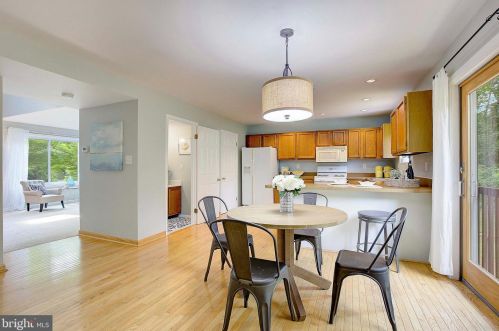 285 Michener Ct, Severna Park MD 21146-2051 exterior