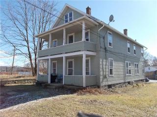 195 Elm St, Torrington CT  06790-5054 exterior