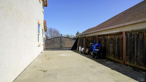 5077 Ellis Godfrey Dr, Fairfield CA  94533-8959 exterior
