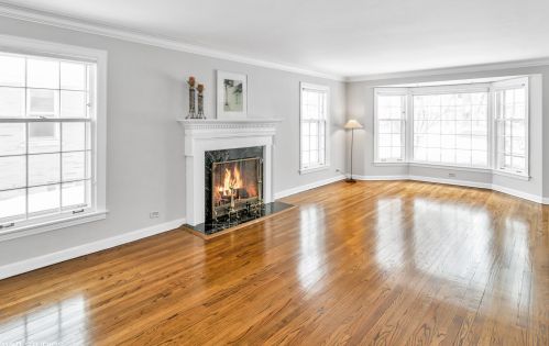 7830 Cortland St, Chicago, IL 60707-3526