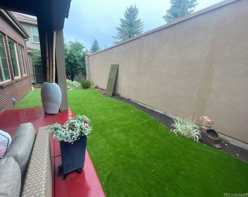 5925 Olive Cir, Englewood CO  80111 exterior