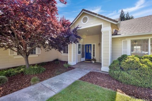 17 Goldeneye Ct, Chico, CA 95928-7369