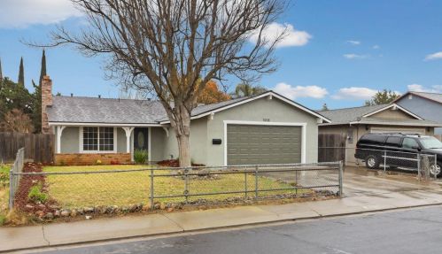 1018 Wawona St, Manteca, CA 95337-6035