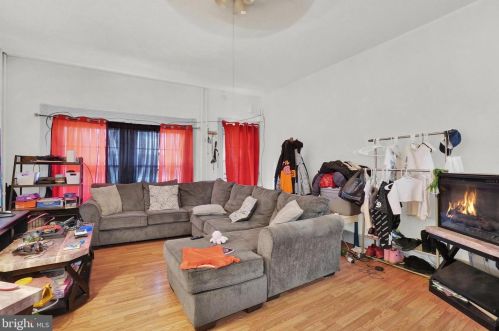 403 Vine St, Lancaster PA  17603-5241 exterior