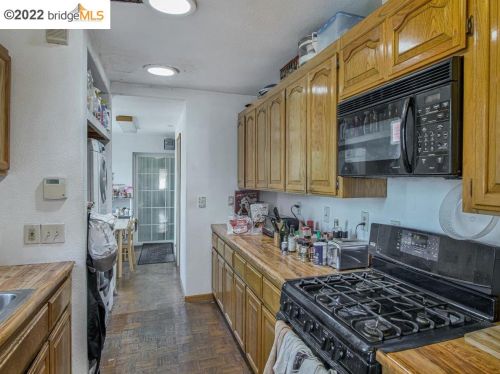 16700 Rolando, San Leandro CA 94578-1232 exterior