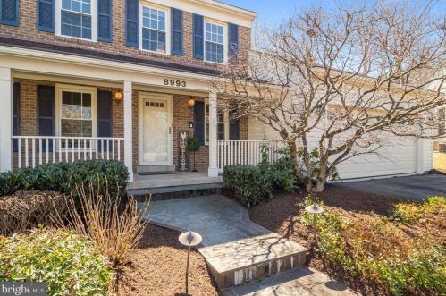 8993 Shadowlake Way, Springfield, VA 22153-2124