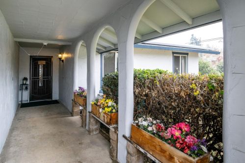 6800 Janet Dr, Citrus Heights, CA 95621-4116
