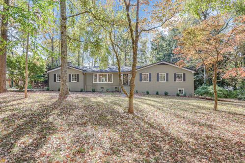616 Dogwood Trl, Commerce, GA 30529-3046