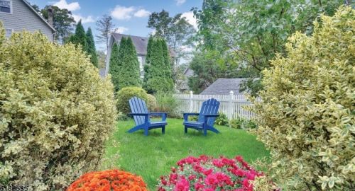 18 Pierson Rd, Maplewood NJ 07040-3409 exterior