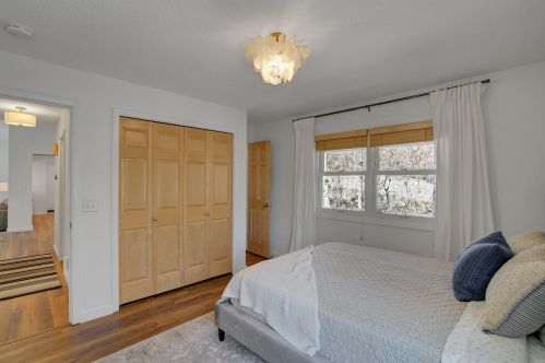 302 Cimarron Rd, Saint Paul MN  55124-9751 exterior