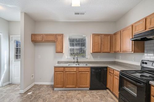 176 Odyssey Turn, Conyers GA  30012-3680 exterior