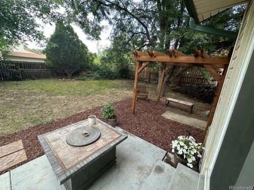 8217 Explorador Calle, Denver CO  80229-5566 exterior