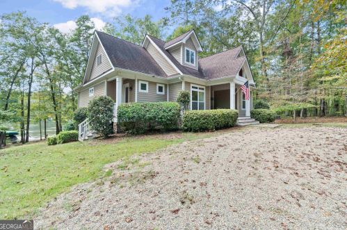 220 Deer Track Rd, Buckhead, GA 30625-2825