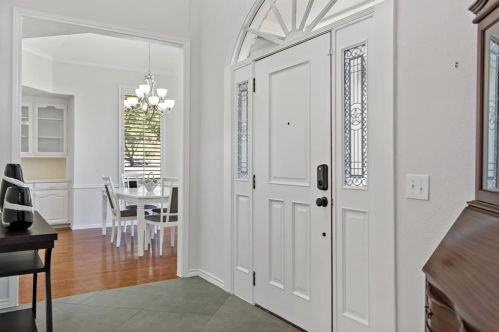6204 Fox Trl, Dallas, TX 75248-4989