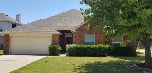 100 Millington Trl, Midlothian, TX 76063-4826