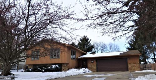 609 16th Ave, Otisco, MN 56093-2736