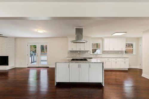 3111 Eleanor Ter, Atlanta GA  30318-6017 exterior