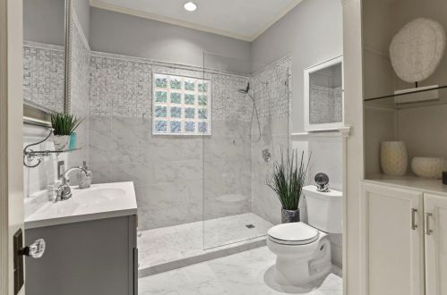 4332 Avondale Ave, Dallas TX  75219-3115 exterior