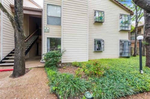8600 Fathom Cir, Austin, TX 78750-3037