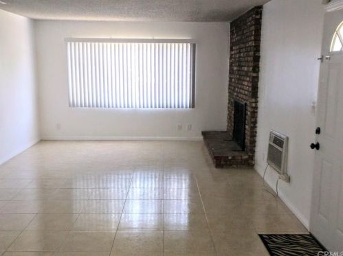 1033 Springfield St, Upland CA 91786-2625 exterior