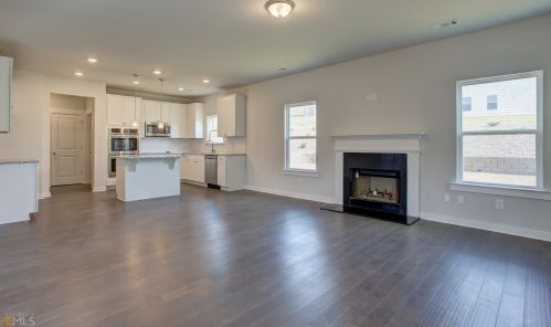 2414 Cotton Gin Row, Jefferson GA  30549-8811 exterior