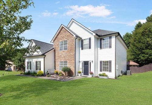306 Farmbrook Pass, Holly Springs, GA 30115-8906