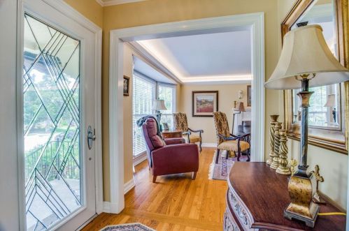 1937 Rockridge Ter, Fort Worth TX  76110-6614 exterior