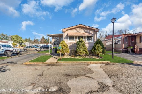 533 Lane F, Hazlet, NJ 07730-6012