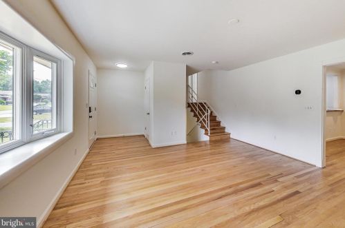 906 Snider Ln, Silver Spring MD  20905-4170 exterior