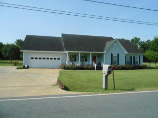 2506 Macivor Dr, Cairo, GA 39828-1344