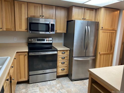 14390 Marina Dr, Aurora, CO 80014-3771