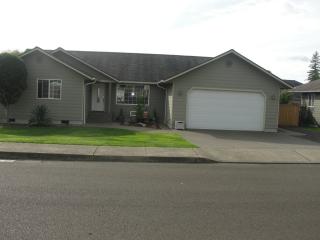 255 9th St, Preachers Slough, WA 98563-3429